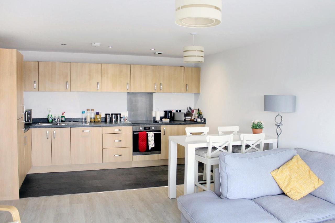 Manchester Escape - Private Room & Bathroom Near Etihad And Coop Arena - Free Secure Parking エクステリア 写真